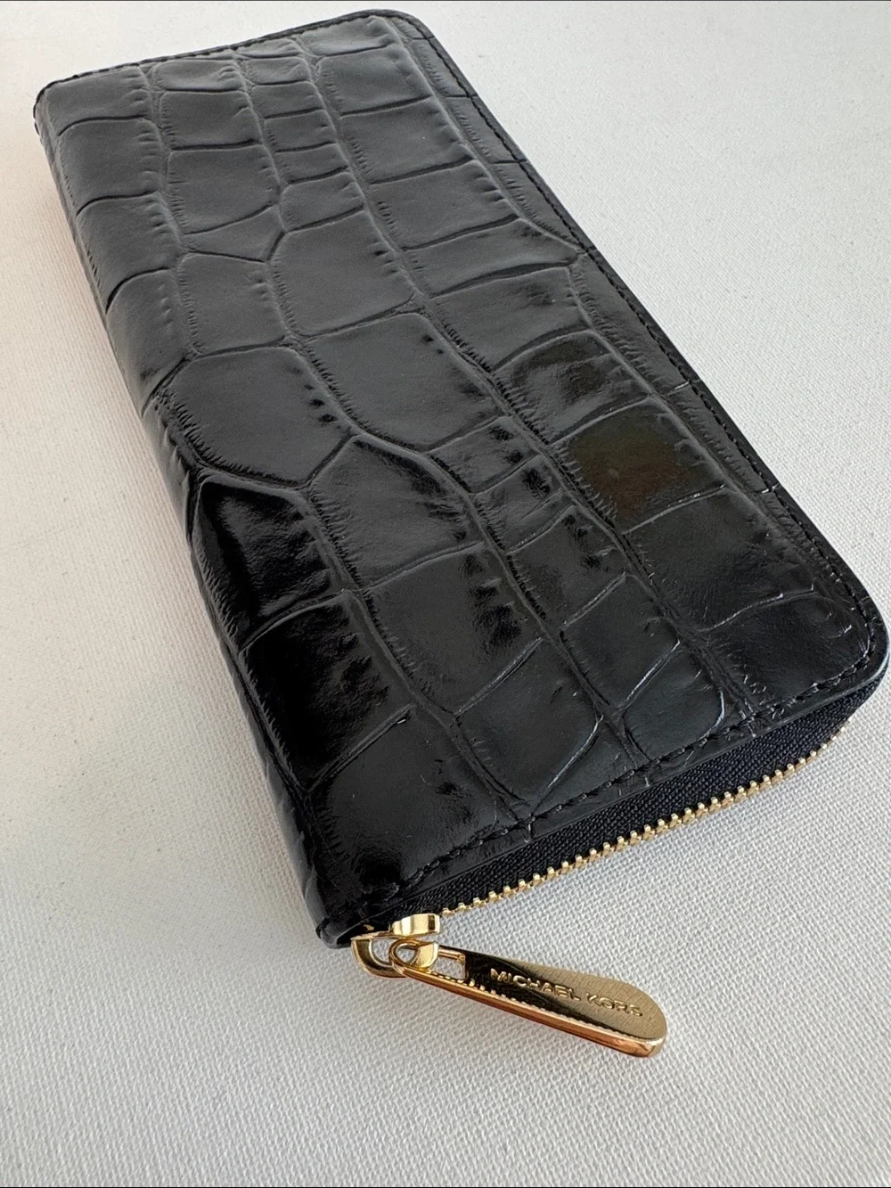 Michael Kors Black Croc-Embossed Jet Set Continental Zip Wallet